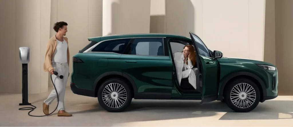 Chery-Tiggo-9-charger-Romania_04